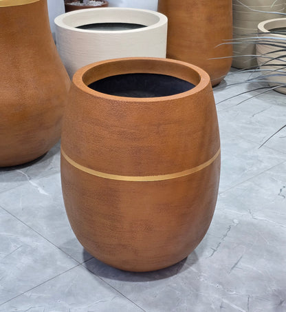 Roma planter by Avantika's Garden
