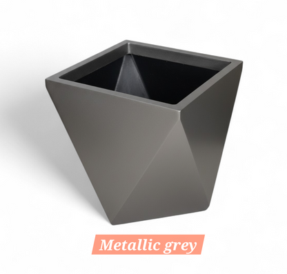 Diamond planters by Avantika's Garden