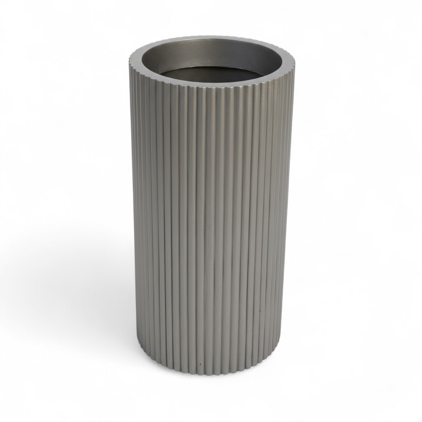 Bella planters by Avantika's Garden