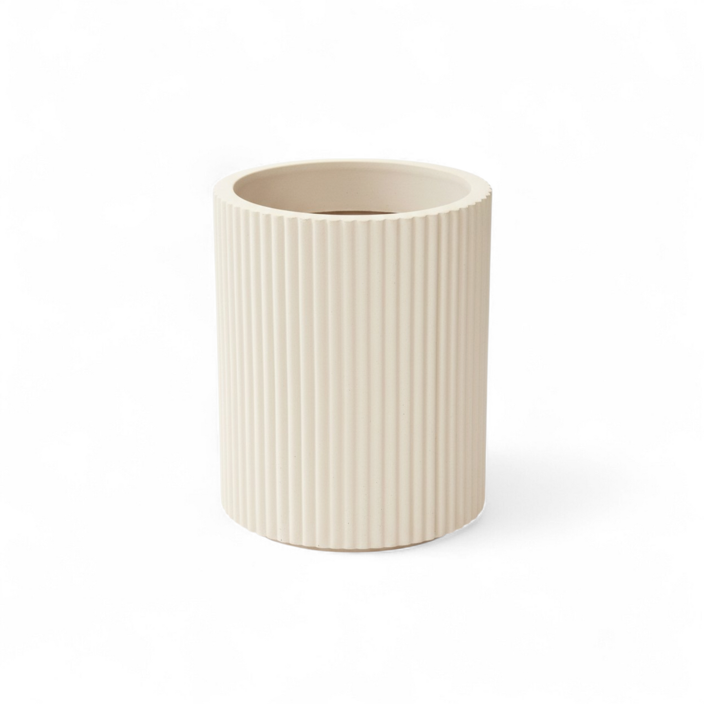 Bella planters by Avantika's Garden