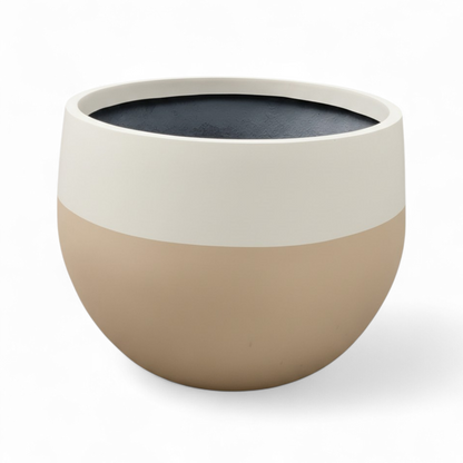 Zeus planter by Avantika's Garden
