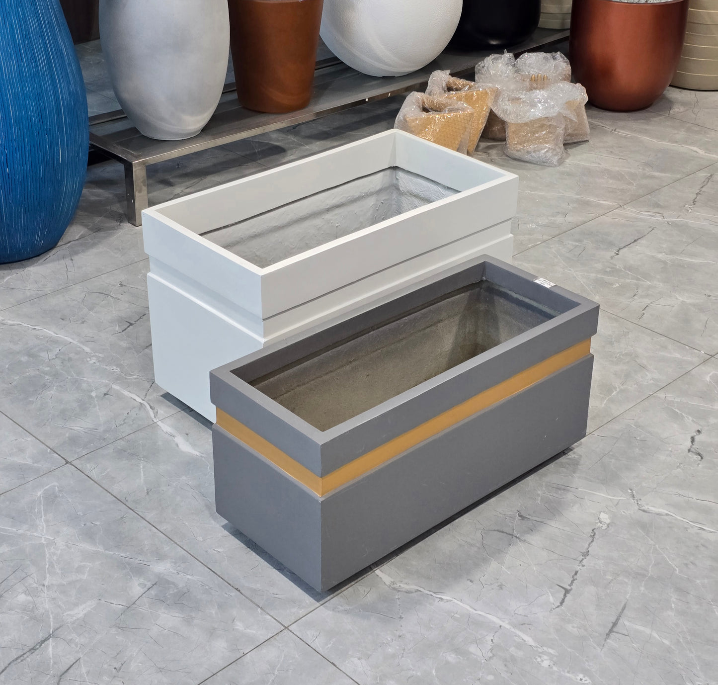 Cleo box planters