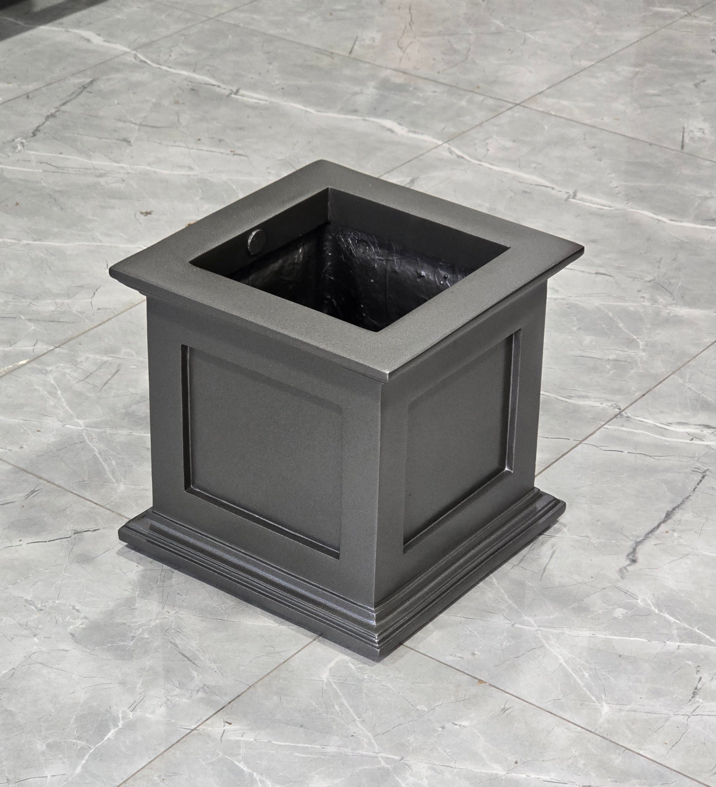Cabernet planter by Avantika's Garden