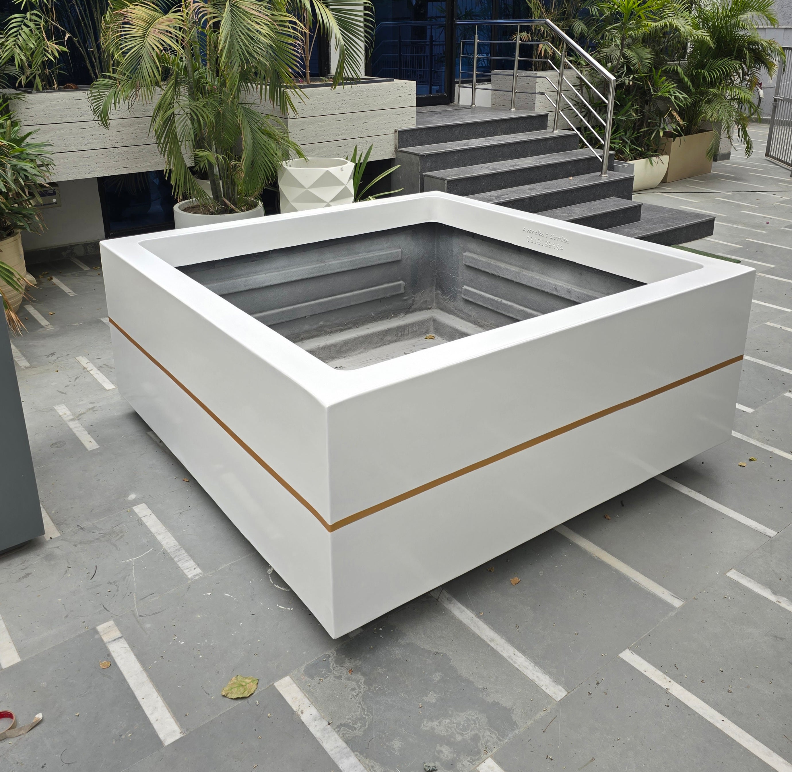 Jumbo Planter Boxes