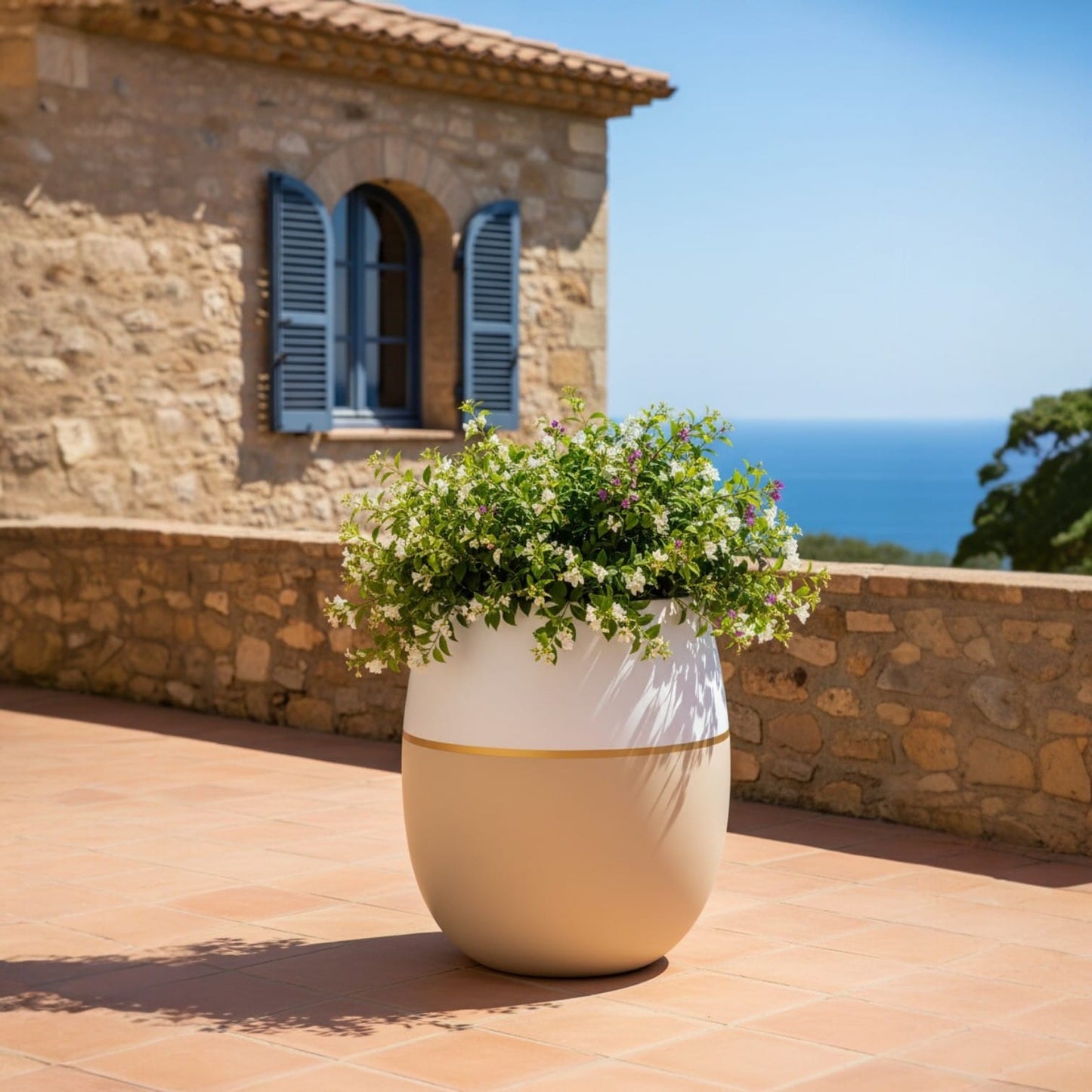 Roma planter by Avantika's Garden