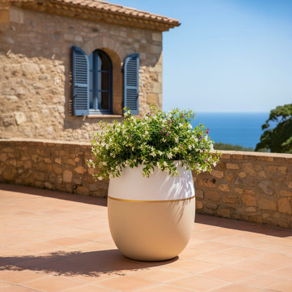 Roma planter by Avantika's Garden