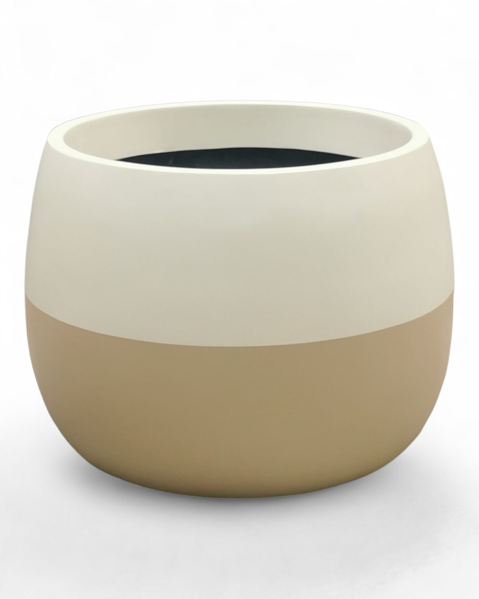 Venus planters by Avantika's Garden