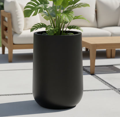 Syrah planters by Avantika's Garden